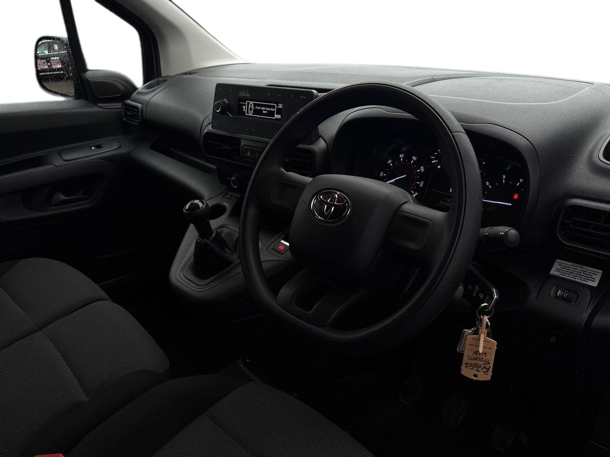 Used Toyota ProAce 2021 for sale - 76773112: Photo 10