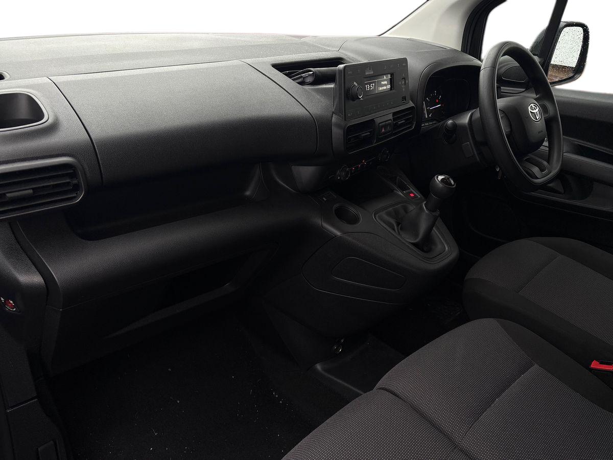 Used Toyota ProAce 2021 for sale - 76773112: Photo 15