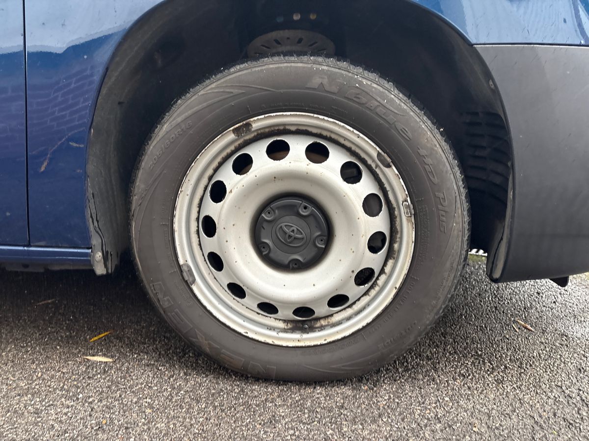 Used Toyota ProAce 2021 for sale - 76773112: Photo 9