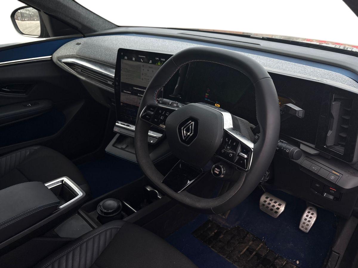 Used Renault Scenic E-Tech 2024 for sale - 77971793: Photo 10