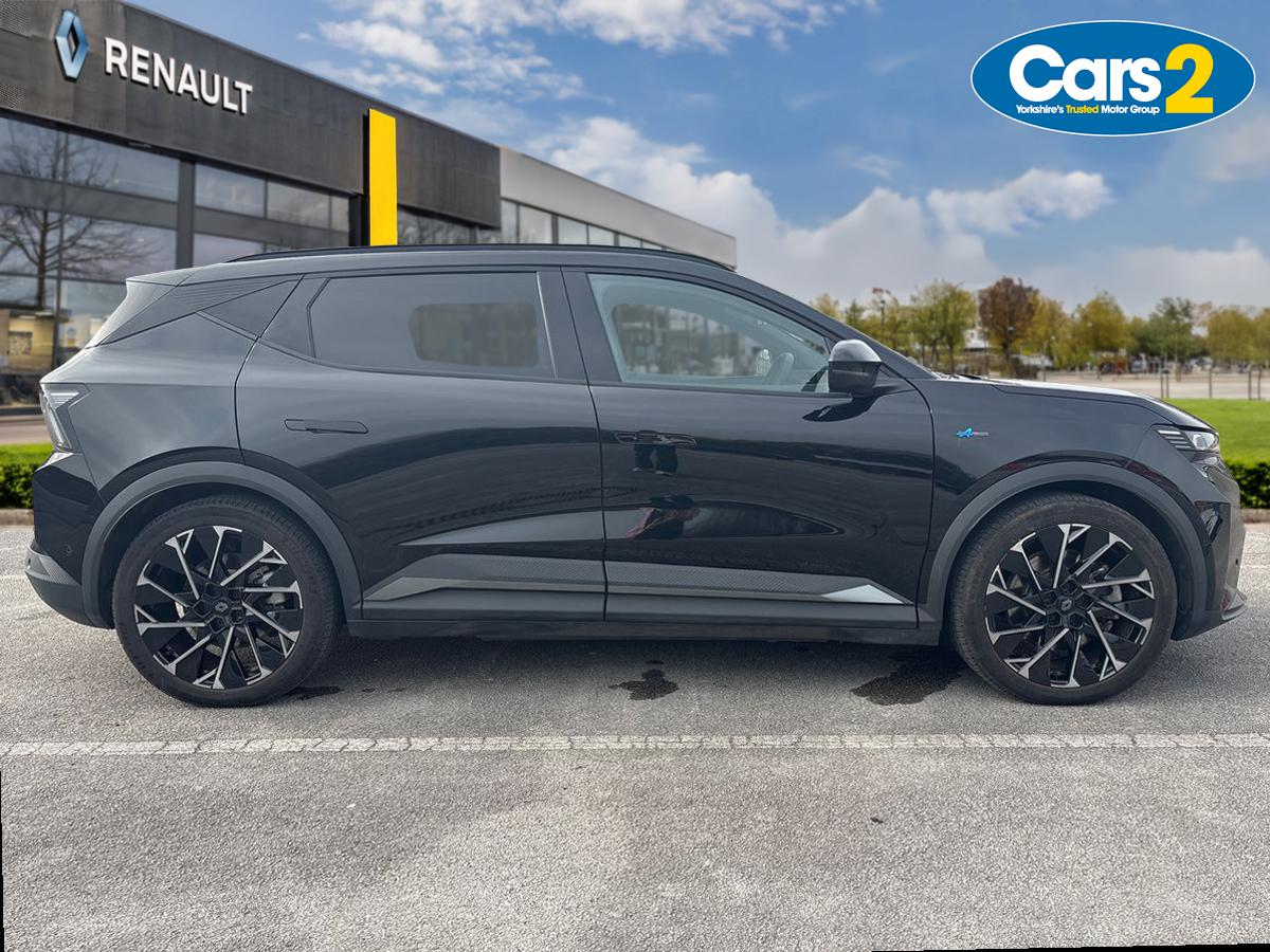 Used Renault Scenic E-Tech 2024 for sale - 77971793: Photo 2