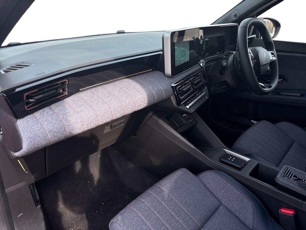 Used Renault 4 2025 for sale - 77995007: Photo 15