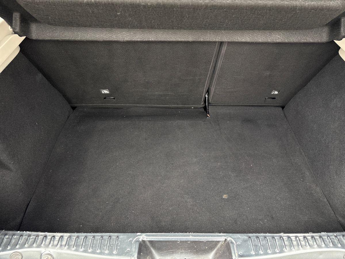 Used Dacia Sandero Stepway 2018 for sale - 77971786: Photo 18