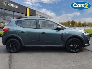 Used Dacia Sandero Stepway 2024 for sale - 78650385: Photo