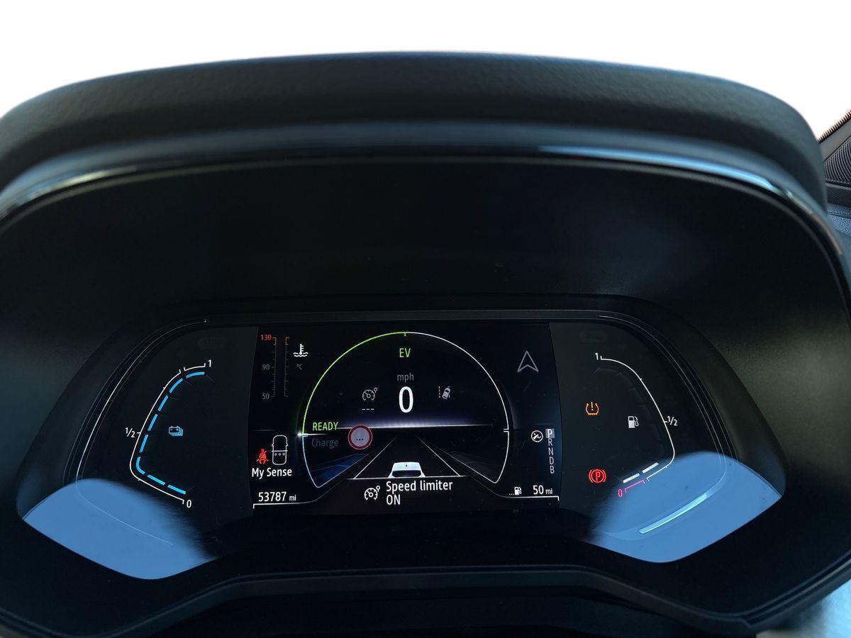 Used Renault Clio 2023 for sale - 77903206: Photo 15