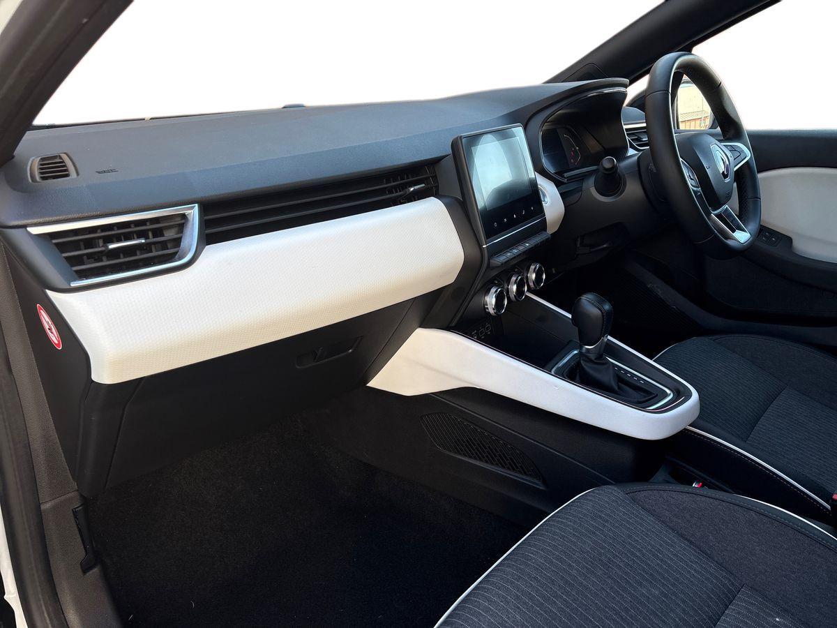 Used Renault Clio 2023 for sale - 77903206: Photo 16