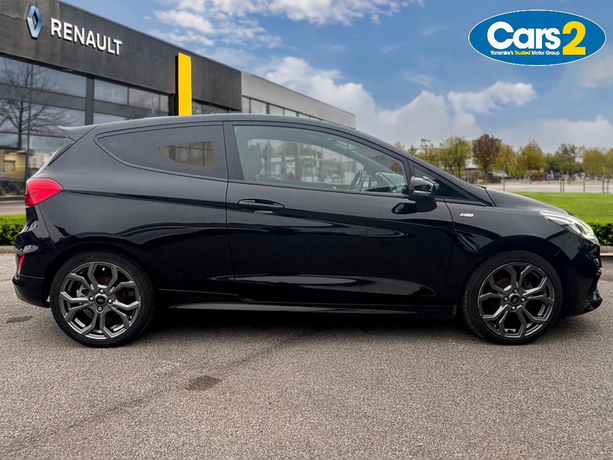 Used Ford Fiesta 2018 for sale - 76321855: Photo 2