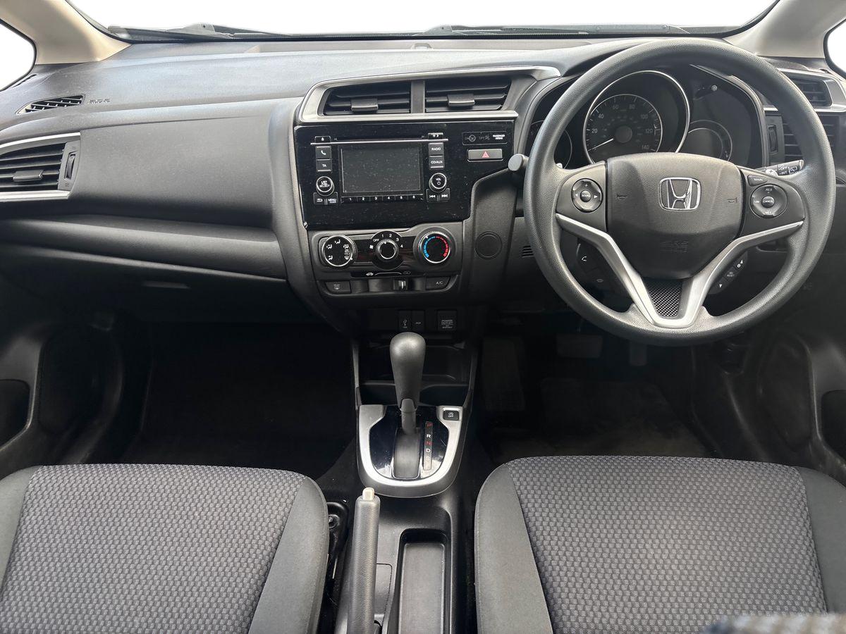 Used Honda Jazz 2019 for sale - 76154827: Photo 11