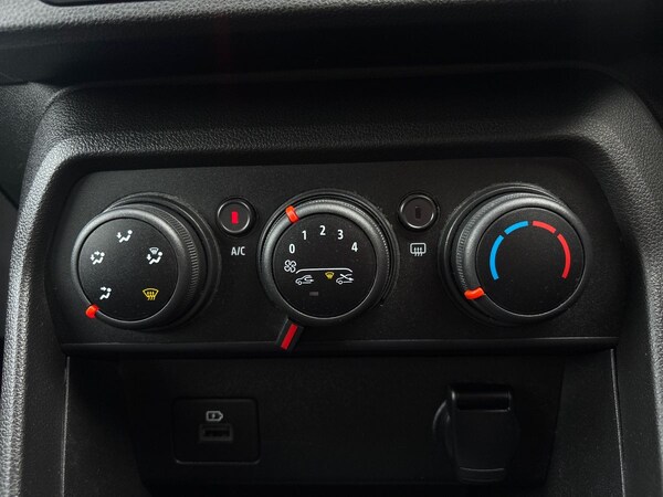 Used Dacia Sandero 2022 for sale - 76154664: Photo 21