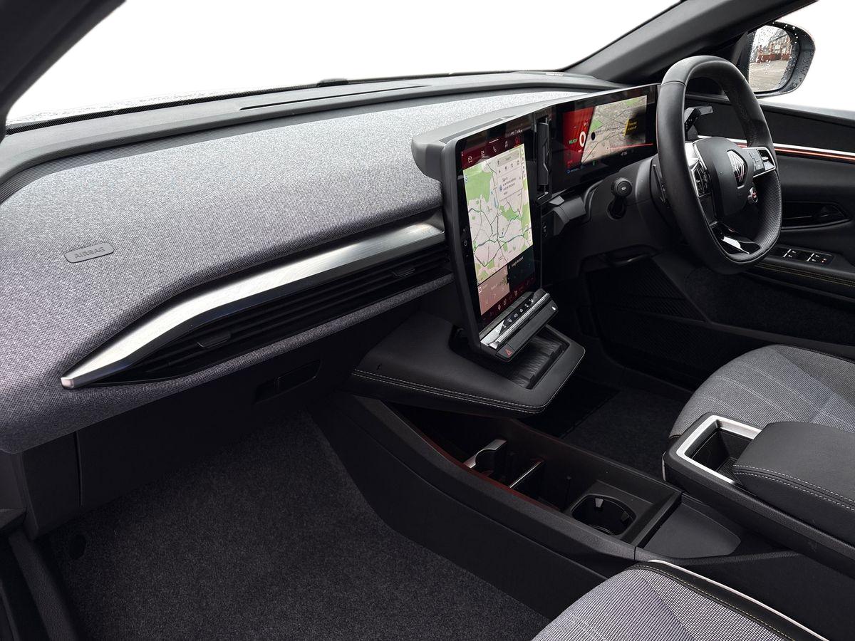 Used Renault Megane E Tech 2024 for sale - 77261515: Photo 15