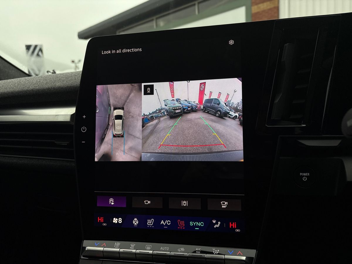 Used Renault Scenic E-Tech 2024 for sale - 77476461: Photo 19