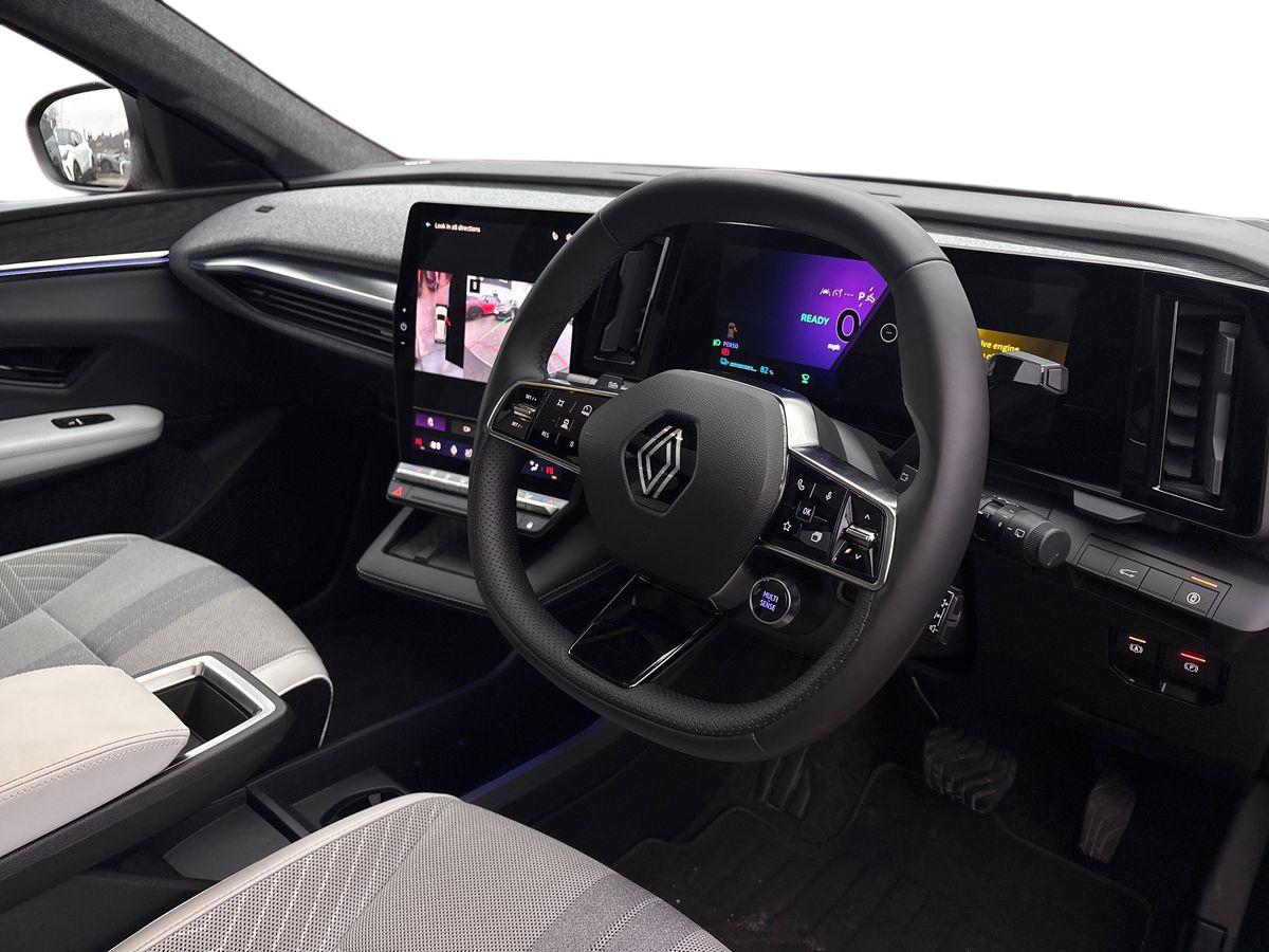 Used Renault Scenic E-Tech 2024 for sale - 77457765: Photo 10