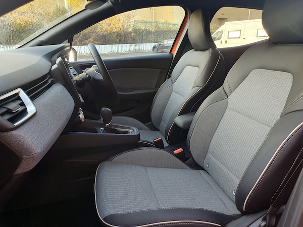 Used Renault Clio 2024 for sale - 75471292: Photo 12