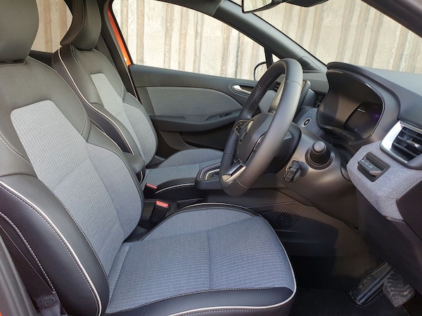 Used Renault Clio 2024 for sale - 75471292: Photo 13