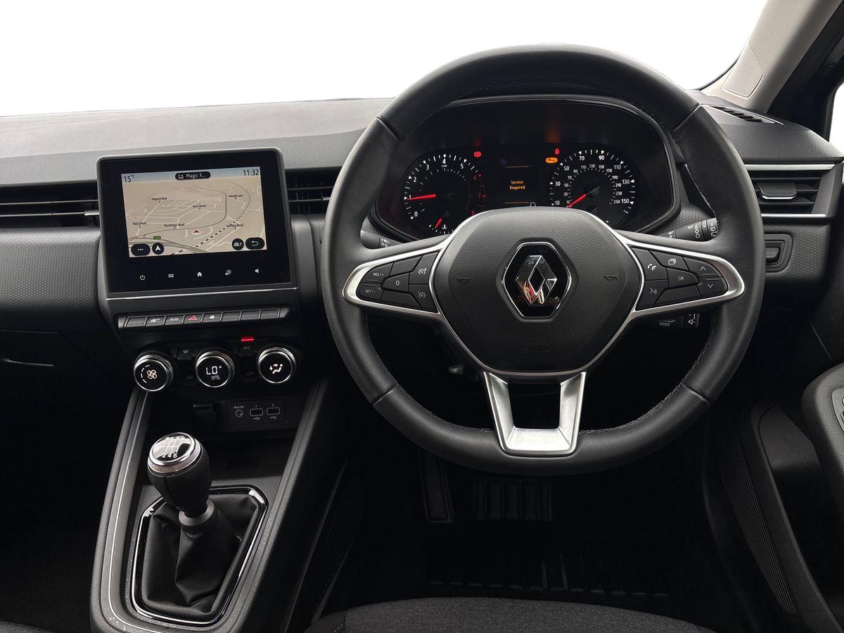 Used Renault Clio 2022 for sale - 76168640: Photo 12