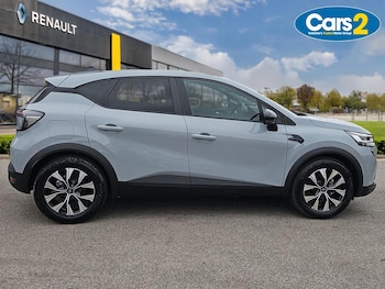 Used Renault Captur 2025 for sale - 79297097: Photo