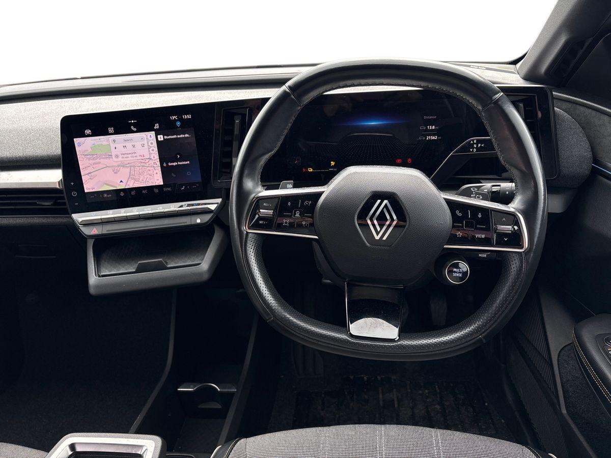 Used Renault Megane E Tech 2023 for sale - 77885349: Photo 12