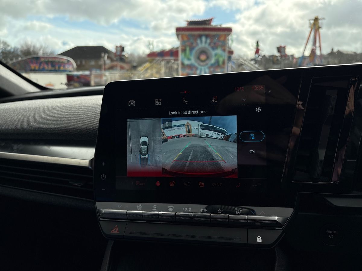 Used Renault Megane E Tech 2023 for sale - 77885349: Photo 19