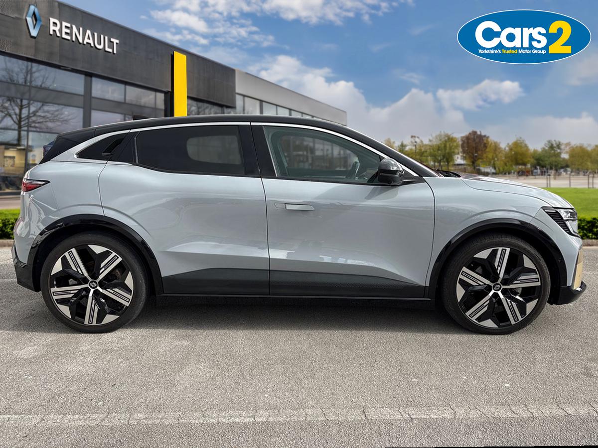 Used Renault Megane E Tech 2023 for sale - 77885349: Photo 2