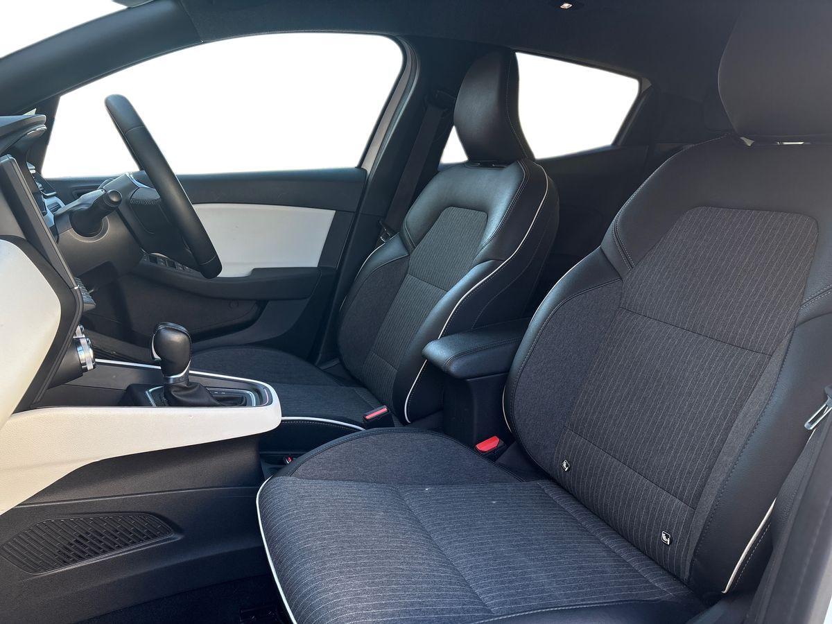 Used Renault Clio 2023 for sale - 77981165: Photo 17