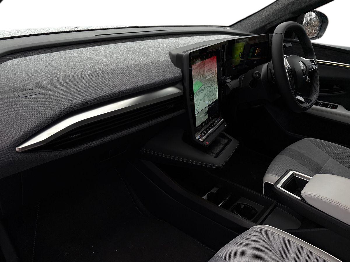 Used Renault Scenic E-Tech 2024 for sale - 76773149: Photo 15