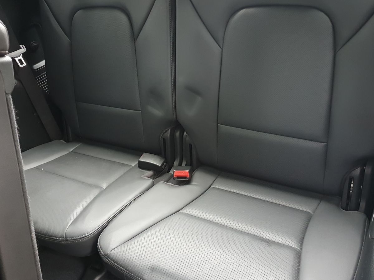 Used Hyundai Santa Fe 2018 for sale - 76948301: Photo 20