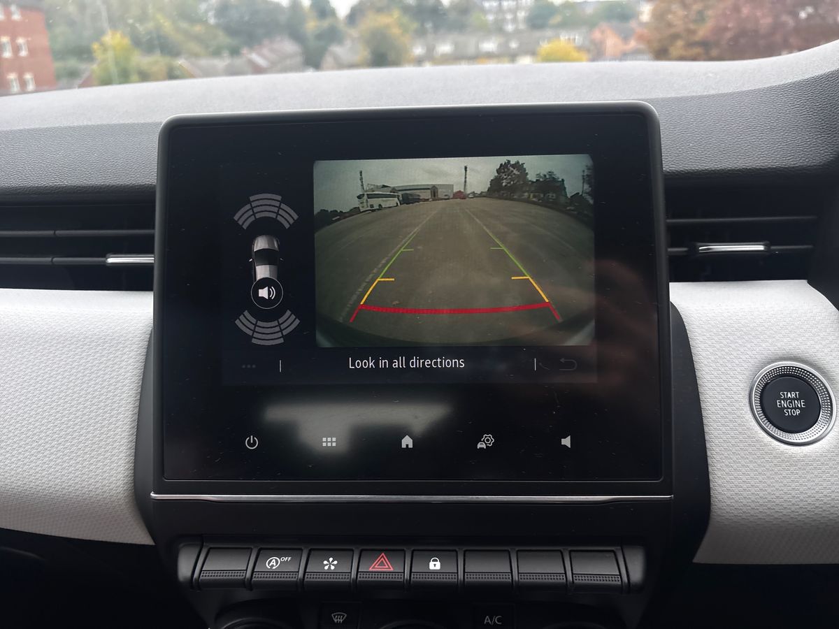 Used Renault Clio 2022 for sale - 76312138: Photo 19