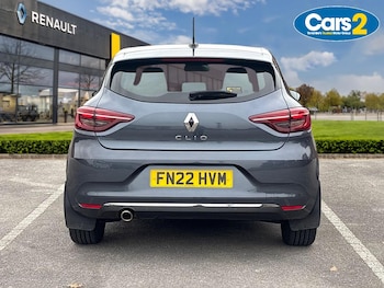 Used Renault Clio 2022 for sale - 76312138: Photo