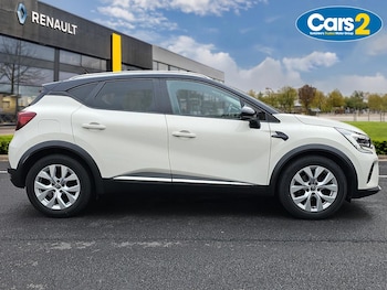 Used Renault Captur 2020 for sale - 79502039: Photo