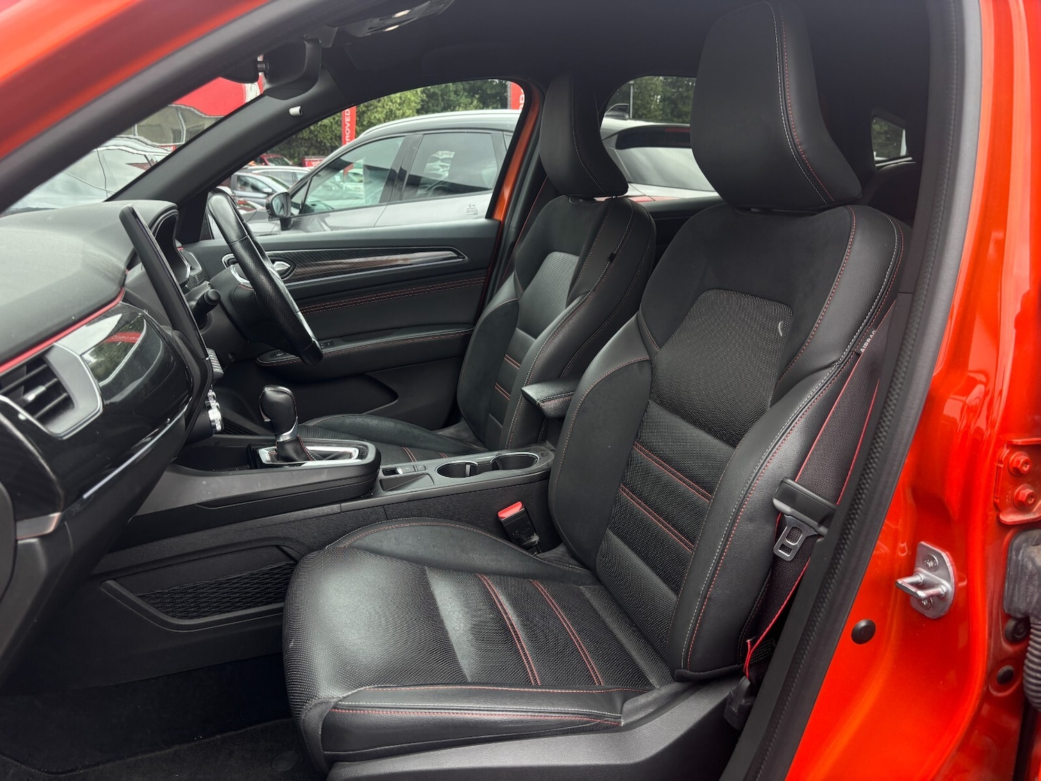 Used Renault Arkana 2022 for sale - 77399298: Photo 11