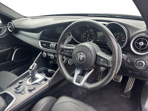 Used Alfa Romeo Giulia 2022 for sale - 76154671: Photo 10
