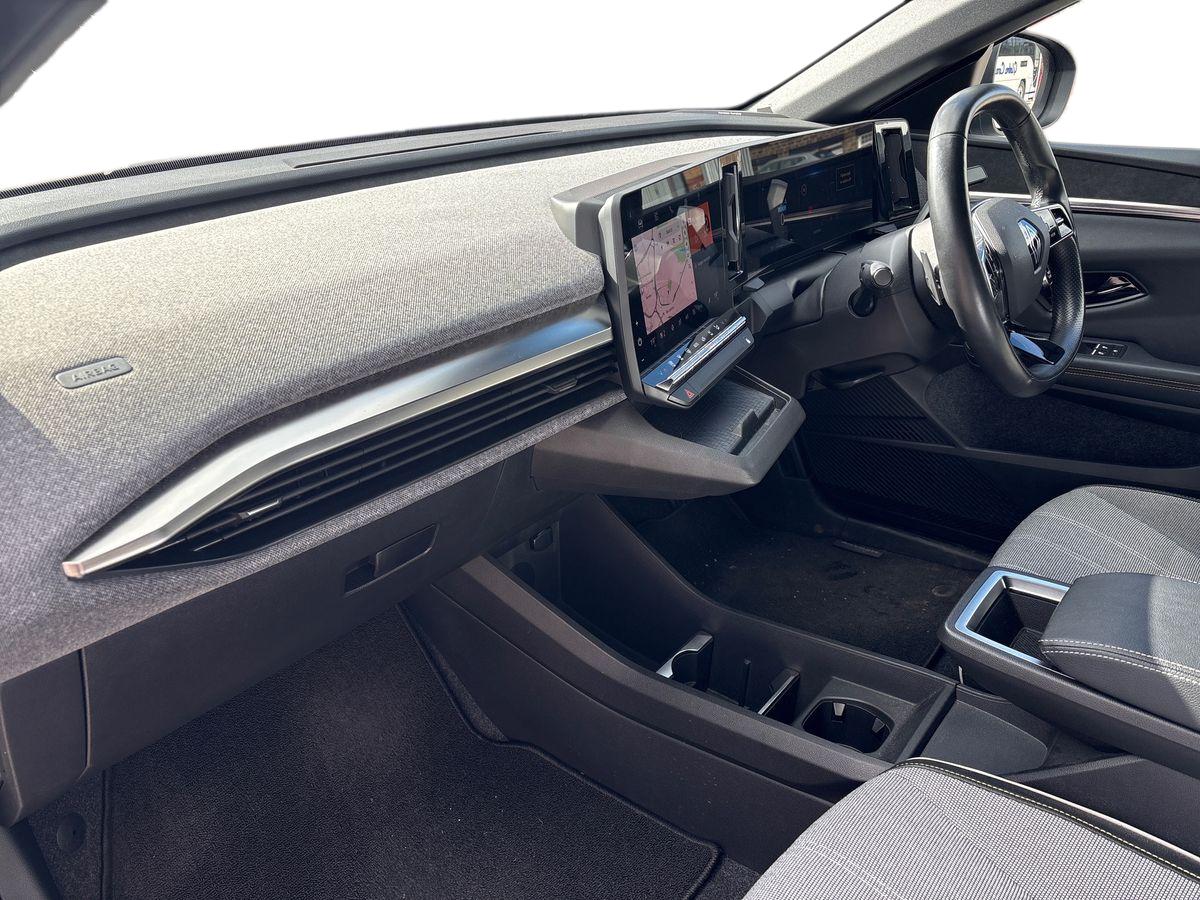 Used Renault Megane E Tech 2023 for sale - 77885417: Photo 15