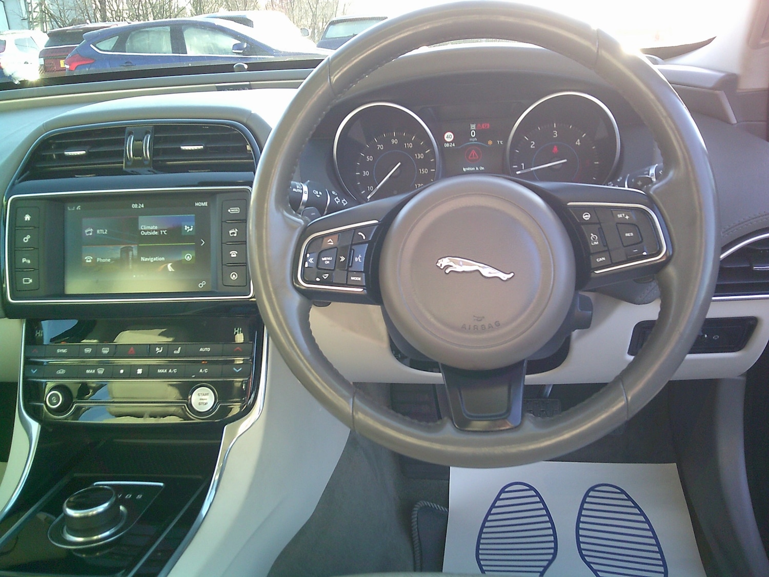 Used Jaguar XE 2017 for sale - 77196666: Photo 8