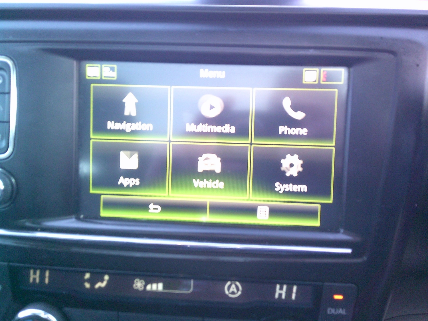 Used Renault Kadjar 2015 for sale - 77160610: Photo 11