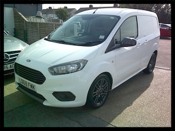 Used Ford Transit Courier 2018 for sale - 75485222: Photo