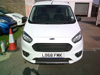 Used Ford Transit Courier 2018 for sale - 75485222: Photo