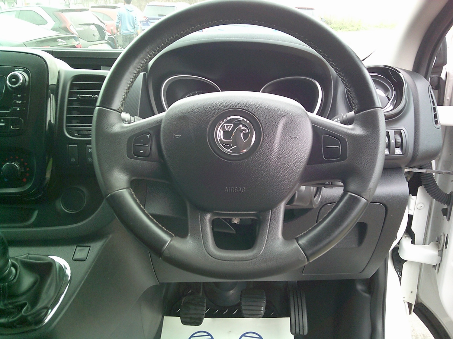 Used Vauxhall Vivaro 2017 for sale - 77774884: Photo 6