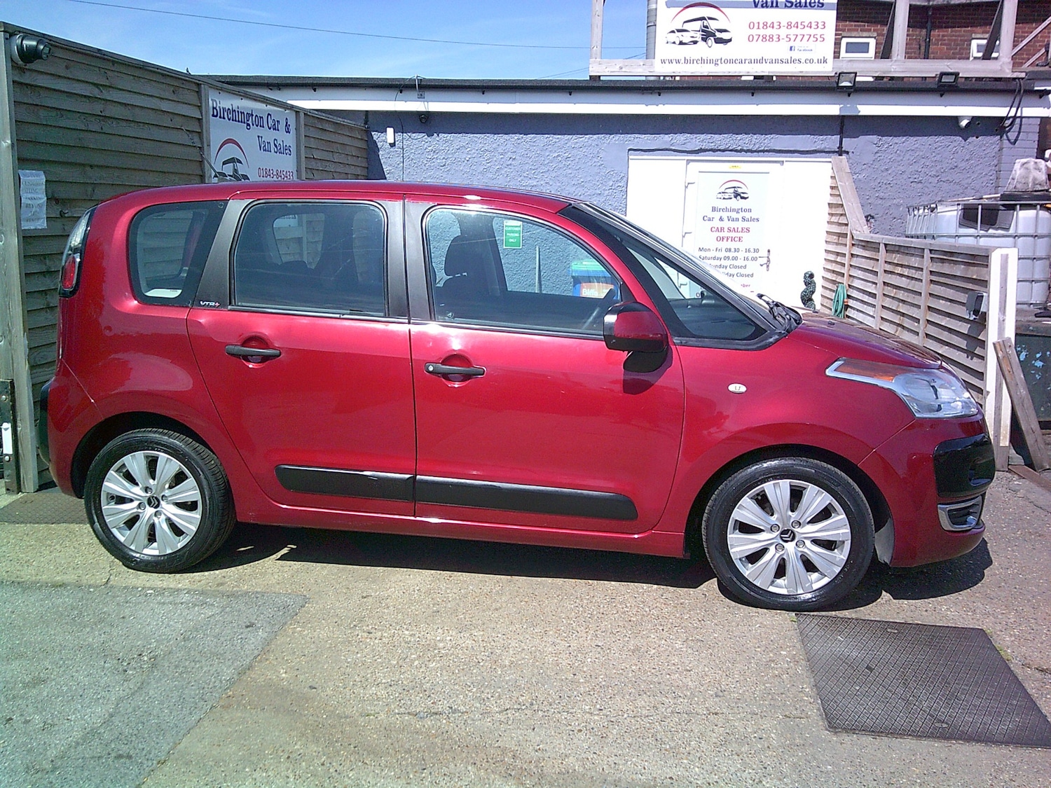 Vehicle 4