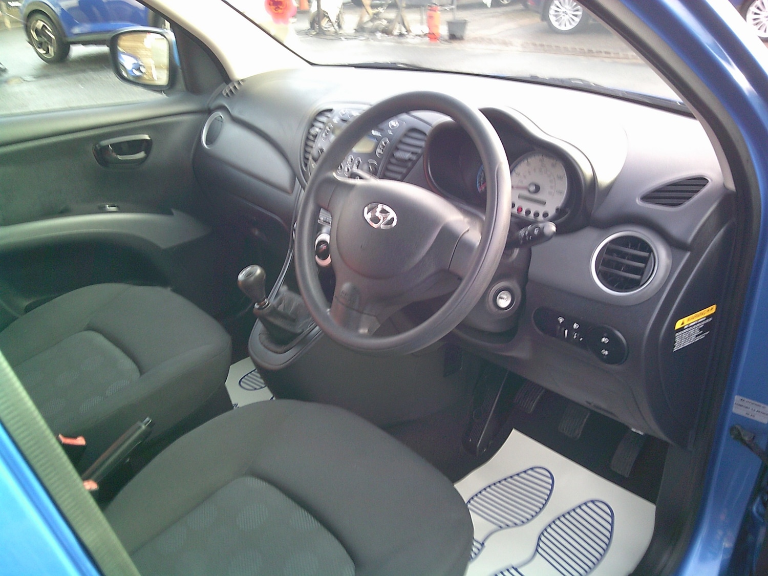 Used Hyundai i10 2009 for sale - 77170615: Photo 11