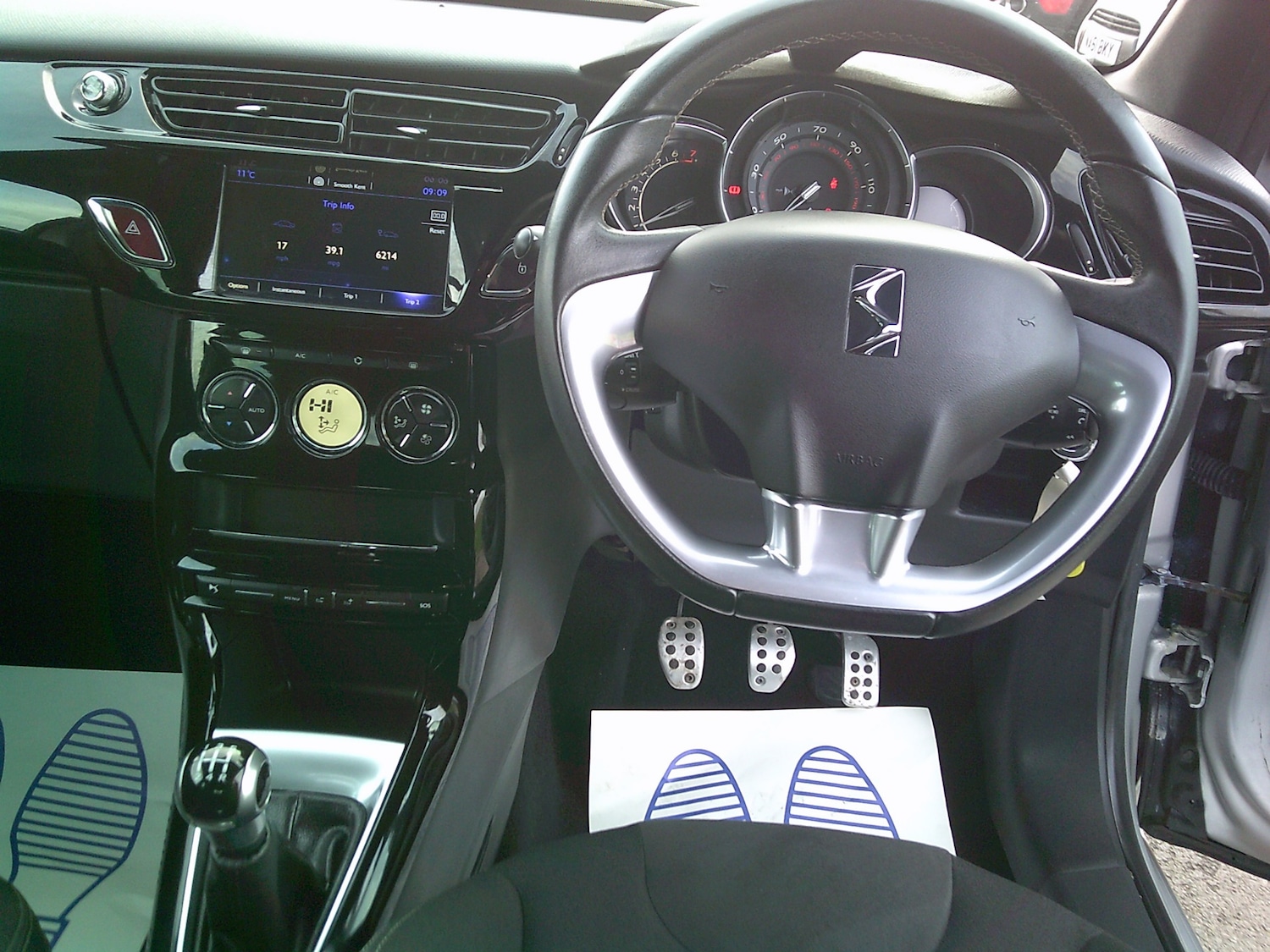 Used DS Automobiles DS 3 2017 for sale - 77844670: Photo 10