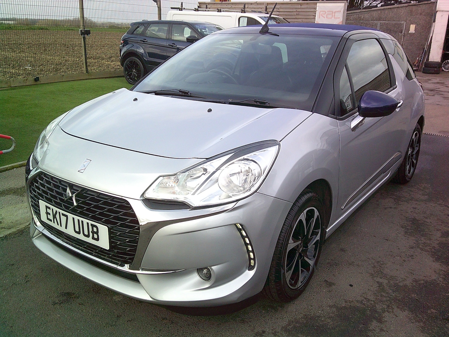 Used DS Automobiles DS 3 2017 for sale - 77844670: Photo 3