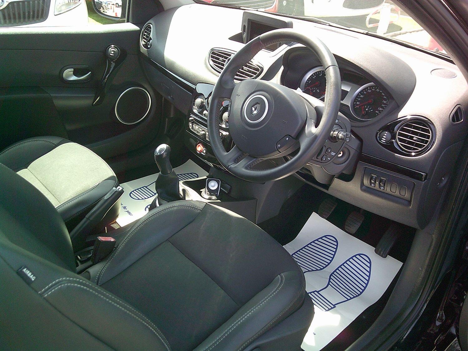 Used Renault Clio 2012 for sale - 77731167: Photo 13