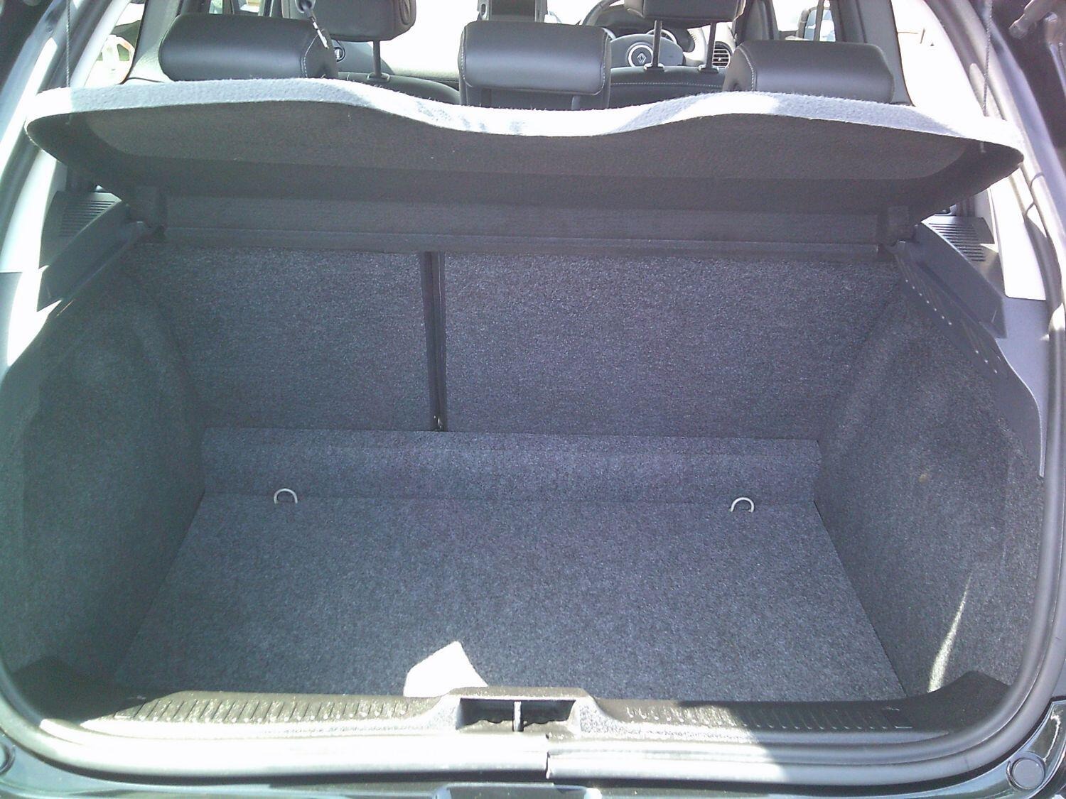 Used Renault Clio 2012 for sale - 77731167: Photo 18