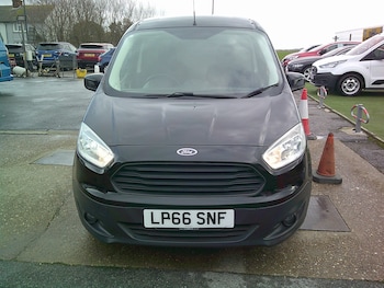 Used Ford Transit Courier 2017 for sale - 77311473: Photo