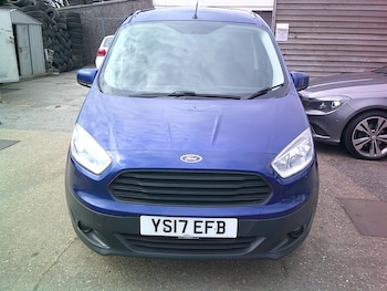 Used Ford Transit Courier 2017 for sale - 78379746: Photo