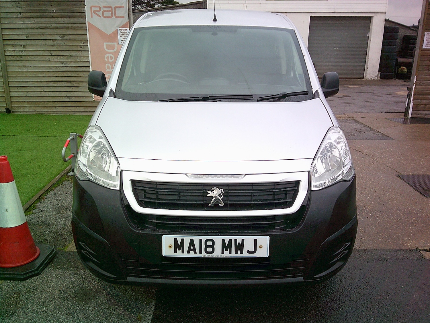 Used Peugeot Partner 2018 for sale - 76531818: Photo 4