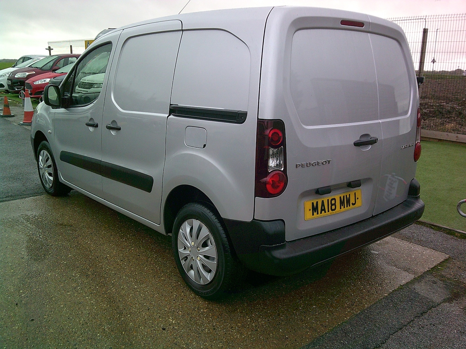 Used Peugeot Partner 2018 for sale - 76531818: Photo 8