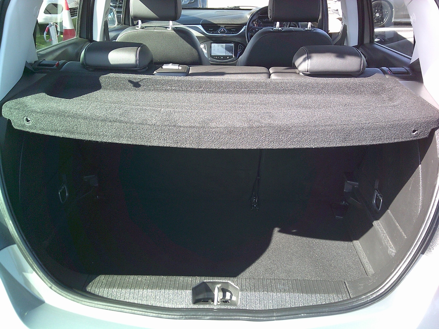 Used Vauxhall Corsa 2015 for sale - 76114695: Photo 15