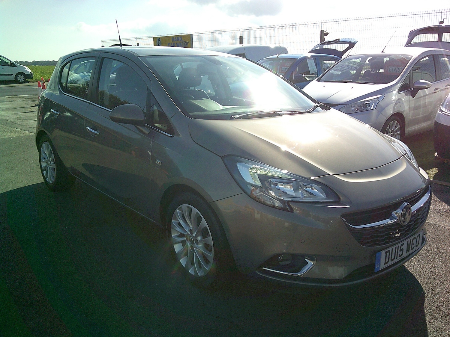 Used Vauxhall Corsa 2015 for sale - 76114695: Photo 3