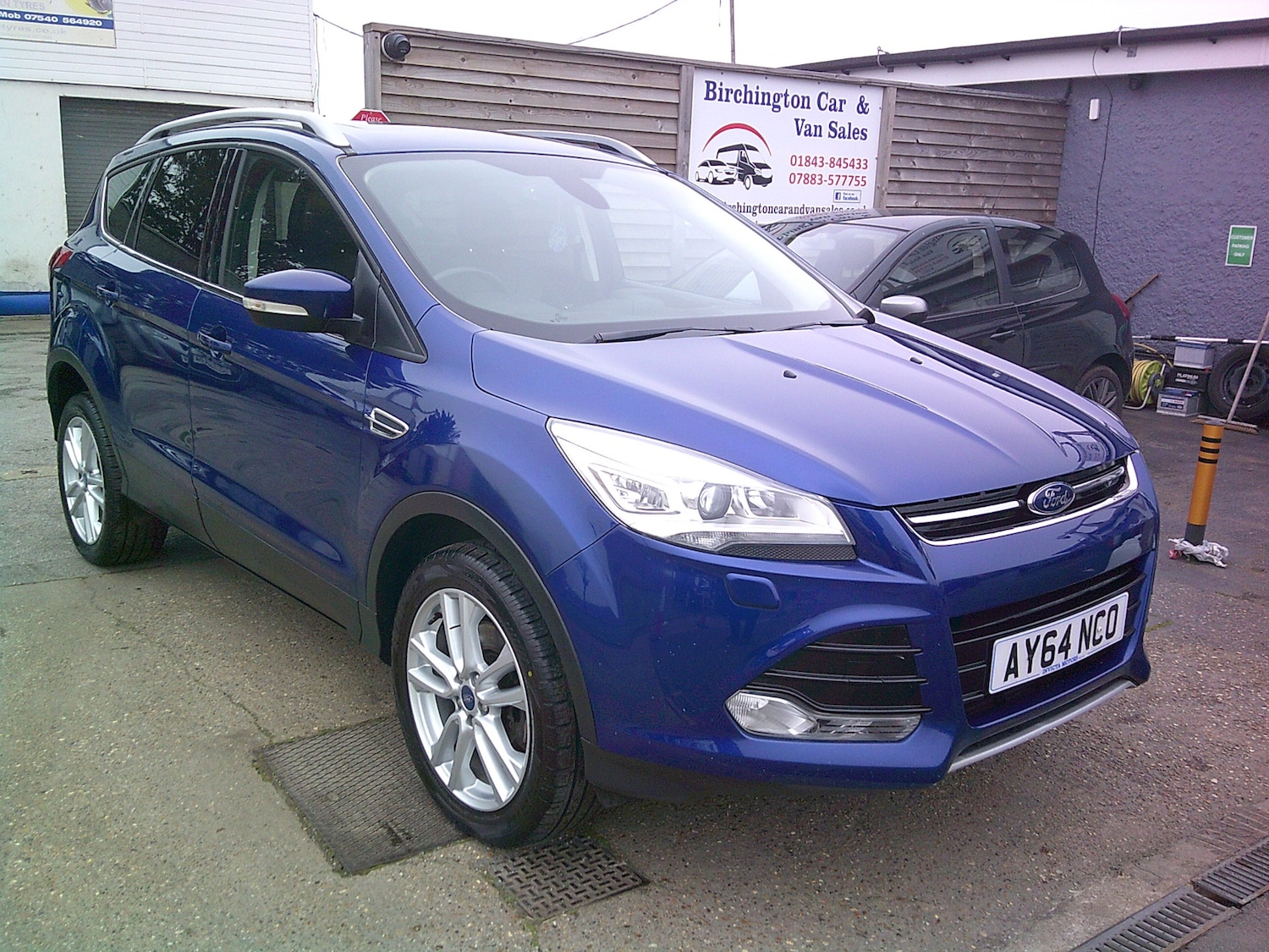 Used Ford Kuga 2015 for sale - 77476592: Photo 2